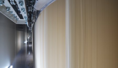 以實現(xiàn)客戶低碳運行目標(biāo)為驅(qū)動，實施掛面節(jié)能干燥新技術(shù)